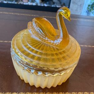 VTG/RARE amber glass lipstick holder/powder dish/trinket box